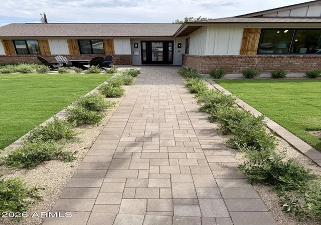 Photo 3 of Single family home for sale at 3341 E Cochise Dr, Phoenix, AZ 85028 | MLS# 7056941 | Listing updated on 2026-09-10