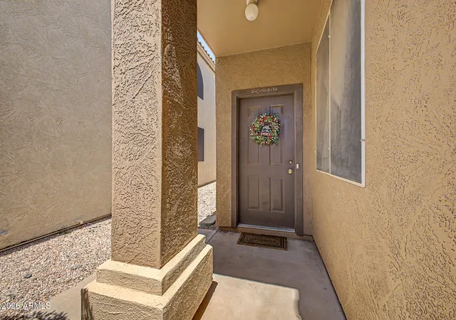 Photo 4 of Single family home for sale at 15215 S 14th Place, Phoenix, AZ 85048 | MLS# 7056632 | Listing updated on 2026-09-11