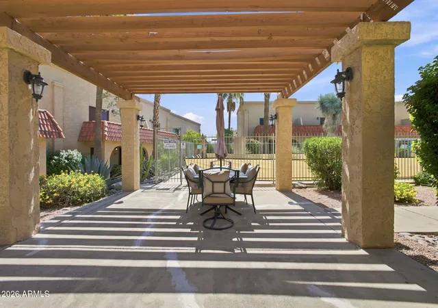 Photo 2 of Townhouse for sale at 16336 E Palisades Blvd #6, Fountain Hills, AZ 85268 | MLS# 7063052 | Listing updated on 2026-08-29