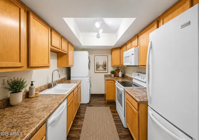 Photo 4 of House for sale at 10444 N 69th Street #109, Paradise Valley, AZ 85253 | MLS# 7057138 | Listing updated on 2026-09-08