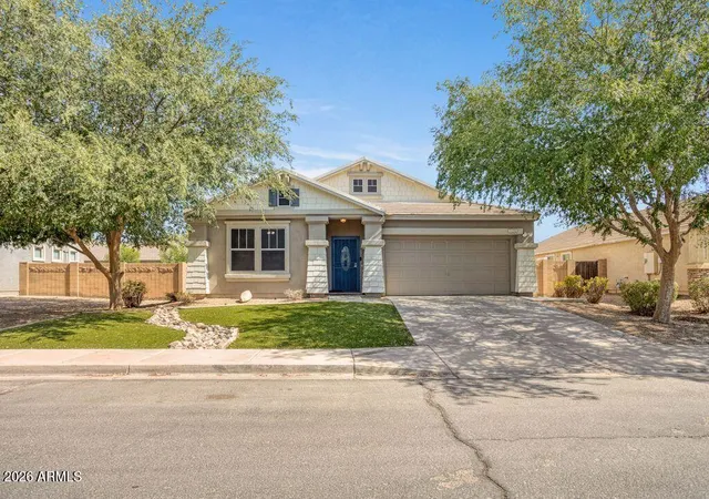 Photo 3 of Single family home for sale at 7124 W Palmaire Ave, Glendale, AZ 85303 | MLS# 7060672 | Listing updated on 2026-08-23