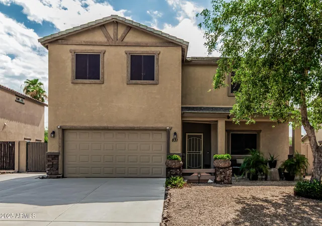2nd image of 831 S Buena Vista Dr, Apache Junction, AZ 85120 | MLS# 7056781