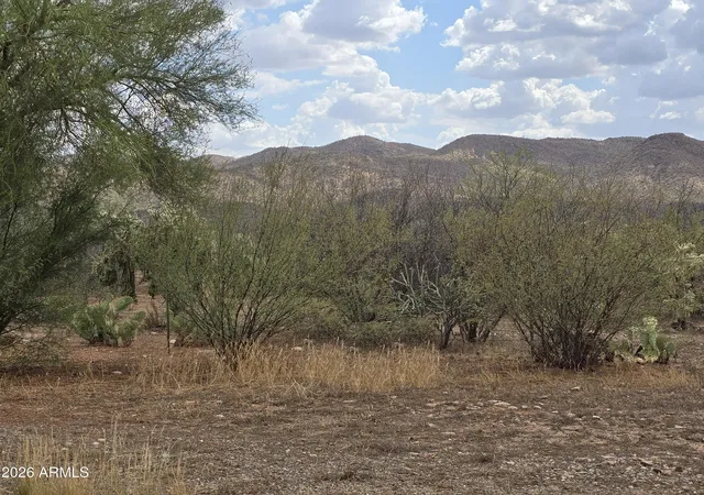 Photo 2 of Land for sale at 0 S Arcadia Dr, Winkelman, AZ 85192 | MLS# 7056754 | Listing updated on 2026-09-08