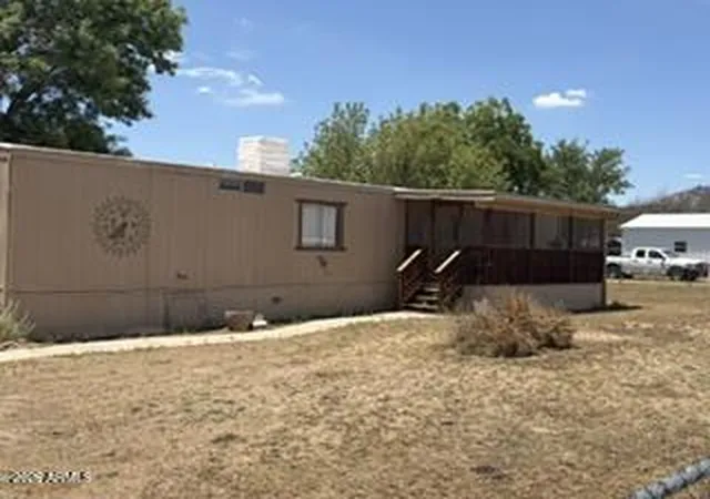 Photo 1 of Sale Pending at 18386 S Pioneer Ave, Peeples Valley, AZ 86332 | MLS# 7058220 | Listing updated on 2026-10-09