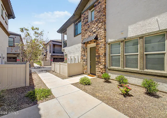 2nd image of 2721 S Decatur Dr #101, Gilbert, AZ 85295 | MLS# 7058038