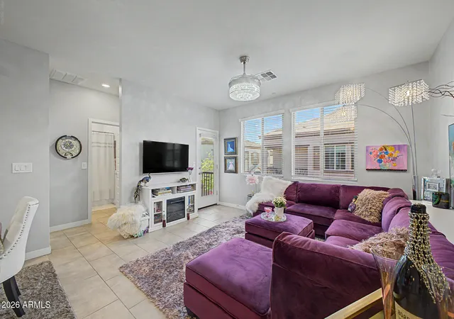 Photo 3 of House for sale at 2721 S Decatur Dr #101, Gilbert, AZ 85295 | MLS# 7058038 | Listing updated on 2026-09-21