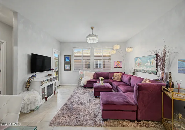Photo 4 of House for sale at 2721 S Decatur Dr #101, Gilbert, AZ 85295 | MLS# 7058038 | Listing updated on 2026-09-21
