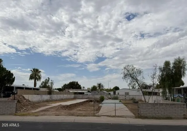 1st image of 6539 W Carol Ave #31, Glendale, AZ 85302 | MLS# 7058910