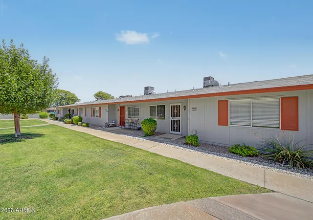 2nd image of 14046 N Newcastle Dr, Sun City, AZ 85351 | MLS# 7058075