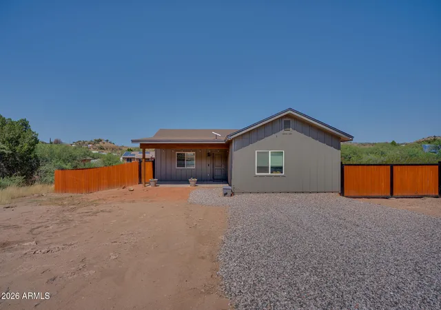 Photo 2 of Single family home for sale at 4835 E Beaver Crk Rd, Rimrock, AZ 86335 | MLS# 7060261 | Listing updated on 2026-10-07