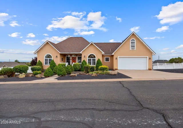 Photo 3 of Single family home for sale at 1869 W Prairie Rd, Snowflake, AZ 85937 | MLS# 7057312 | Listing updated on 2026-08-11