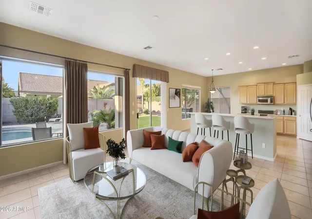 5th image of 4424 E Palmdale Ln, Gilbert, AZ 85298 | MLS# 7057395