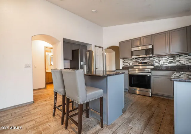 2nd image of 7780 N 57th Dr, Glendale, AZ 85301 | MLS# 7056918
