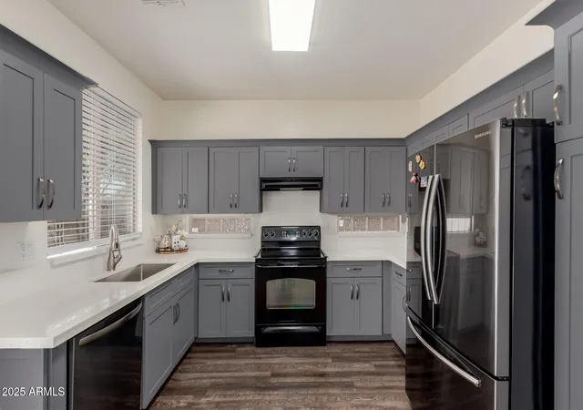 Photo 3 of Sale Pending at 11429 W Yavapai St, Avondale, AZ 85323 | MLS# 7057004 | Listing updated on 2026-09-19