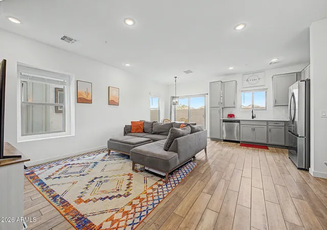 Photo 2 of Townhouse for sale at 28033 N 28th Avenue, Phoenix, AZ 85085 | MLS# 7058181 | Listing updated on 2026-10-16