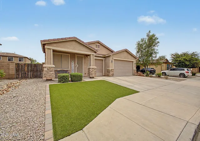 Photo 2 of Single family home for sale at 7119 S 68th Drive, Laveen, AZ 85339 | MLS# 7057673 | Listing updated on 2026-08-11