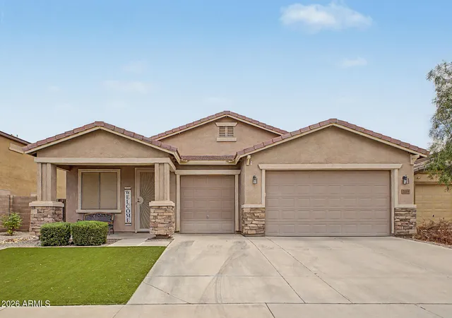 Photo 3 of Single family home for sale at 7119 S 68th Drive, Laveen, AZ 85339 | MLS# 7057673 | Listing updated on 2026-08-11