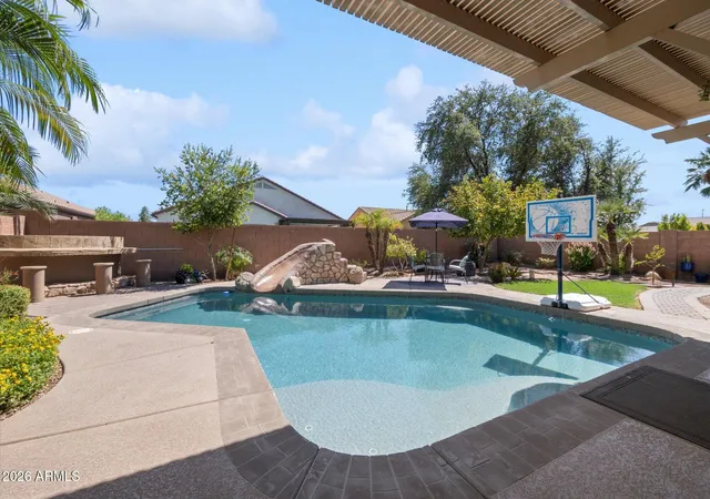 Photo 3 of Single family home for sale at 3105 E Claxton Ct, Gilbert, AZ 85297 | MLS# 7057113 | Listing updated on 2026-09-14