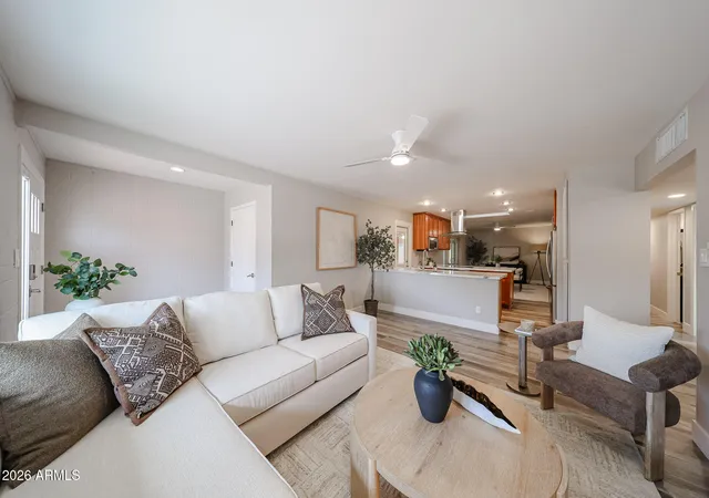 Photo 4 of Single family home for sale at 1202 E Alice Ave, Phoenix, AZ 85020 | MLS# 7057090 | Listing updated on 2026-09-15