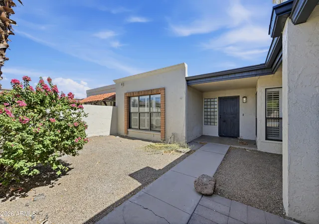 Photo 4 of Single family home for sale at 2905 W Glendale Ave, Phoenix, AZ 85051 | MLS# 7058254 | Listing updated on 2026-09-01