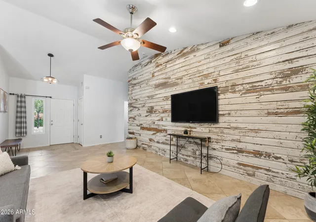 5th image of 6319 W Villa Maria Dr, Glendale, AZ 85308 | MLS# 7057600