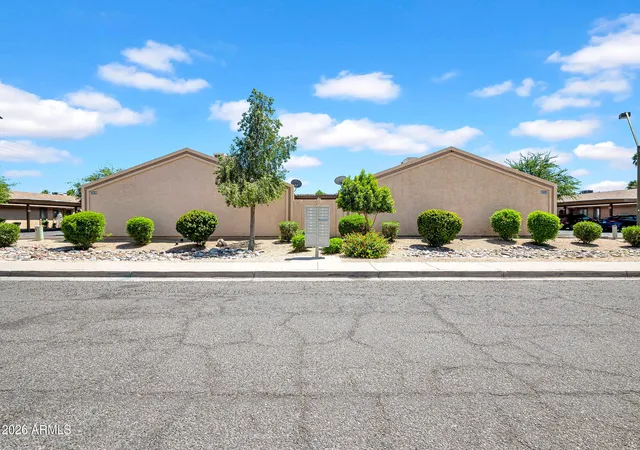 Photo 1 of Sale Pending at 3027 E Grandview Rd #1, Phoenix, AZ 85032 | MLS# 7057176 | Listing updated on 2026-09-01