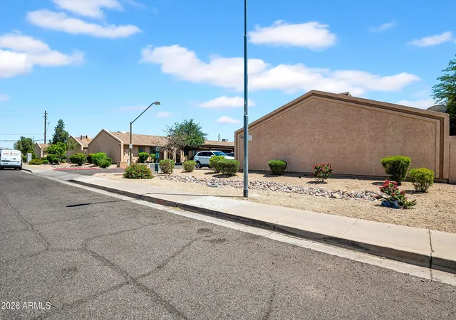 Photo 2 of Sale Pending at 3027 E Grandview Rd #1, Phoenix, AZ 85032 | MLS# 7057176 | Listing updated on 2026-09-01
