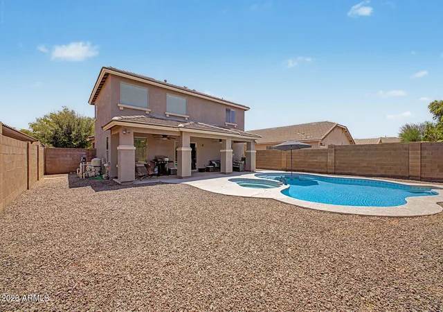 Photo 4 of Single family home for sale at 6026 S Cloverdale Ln, Gilbert, AZ 85298 | MLS# 7058565 | Listing updated on 2026-08-19