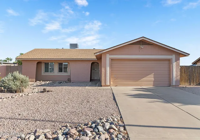 1st image of 4841 W Aire Libre Ave, Glendale, AZ 85306 | MLS# 7060064