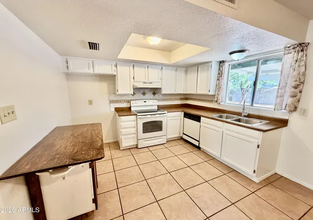 3rd image of 525 E Judi Dr, Casa Grande, AZ 85122 | MLS# 7059849