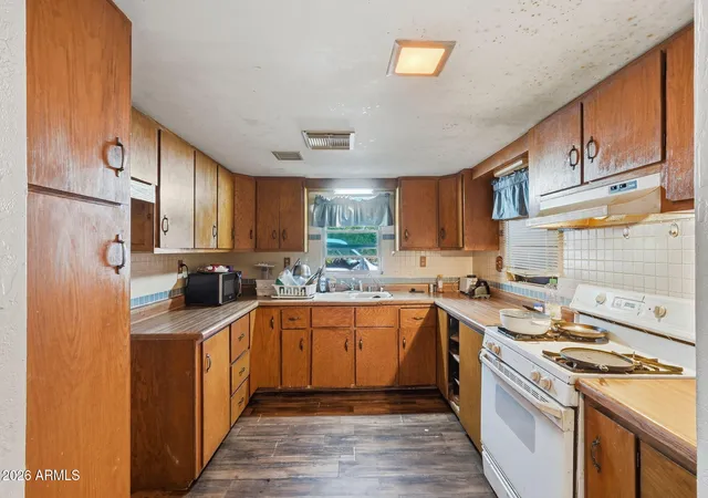 2nd image of 8145 E Butte St, Mesa, AZ 85207 | MLS# 7058335