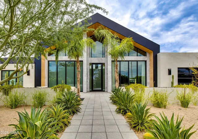 2nd image of 5020 N Chiquita Ln, Paradise Valley, AZ 85253 | MLS# 7057419