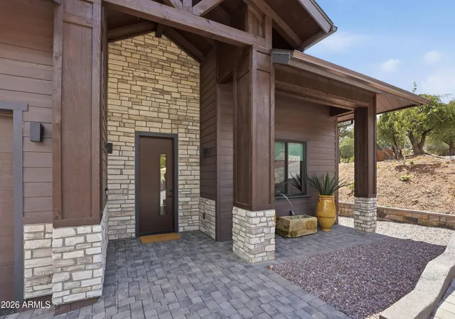 Photo 3 of Sale Pending at 1105 N Scenic Dr, Payson, AZ 85541 | MLS# 7057735 | Listing updated on 2026-08-26