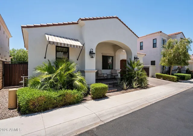Photo 1 of Single family home for sale at 3927 E Crittenden Ln, Phoenix, AZ 85018 | MLS# 7057846 | Listing updated on 2026-09-22