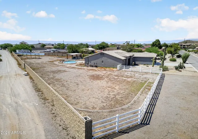 Photo 3 of Single family home for sale at 275 E Desert Holly Dr, San Tan Valley, AZ 85143 | MLS# 7065254 | Listing updated on 2026-10-06