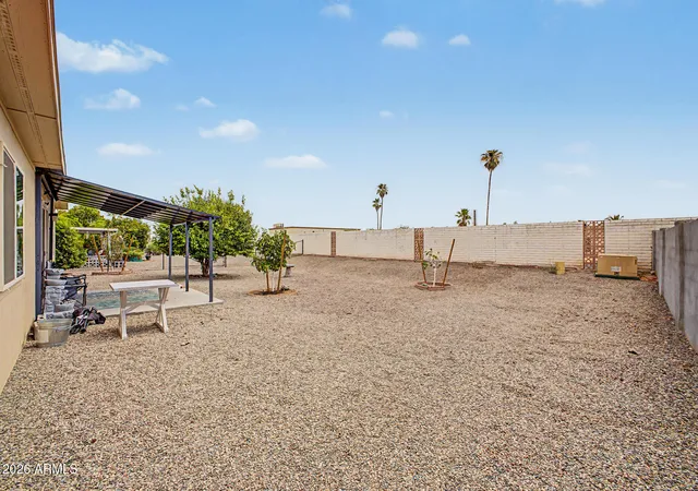 32nd image of 12209 N Mission Dr, Sun City, AZ 85351 | MLS# 7058182