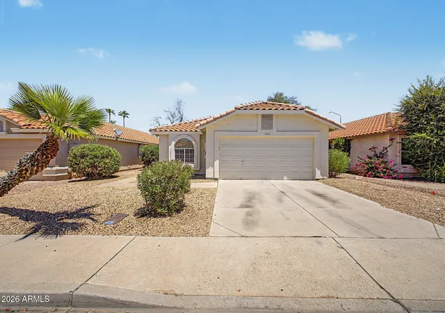 1st image of 1006 W Redondo Dr, Gilbert, AZ 85233 | MLS# 7058414
