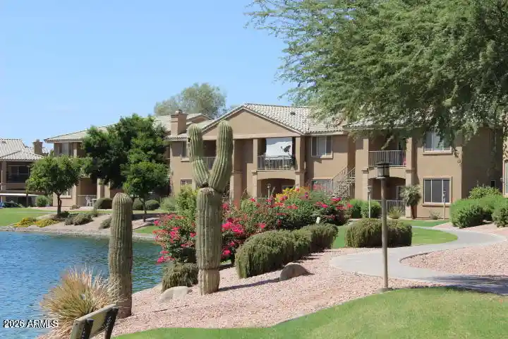 Listing Photo 39 - Condo for sale in 16013 S Desert Foothills Pkwy located at 16013 S Desert Foothills Pkwy, Phoenix, AZ 85048 - Unit #1134