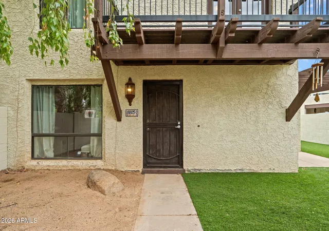 1st image of 8805 S 48th St #1, Phoenix, AZ 85044 | MLS# 7063164