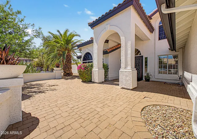 Photo 2 of Single family home for sale at 4936 W Buckskin Trl, Phoenix, AZ 85083 | MLS# 7058724 | Listing updated on 2026-09-18