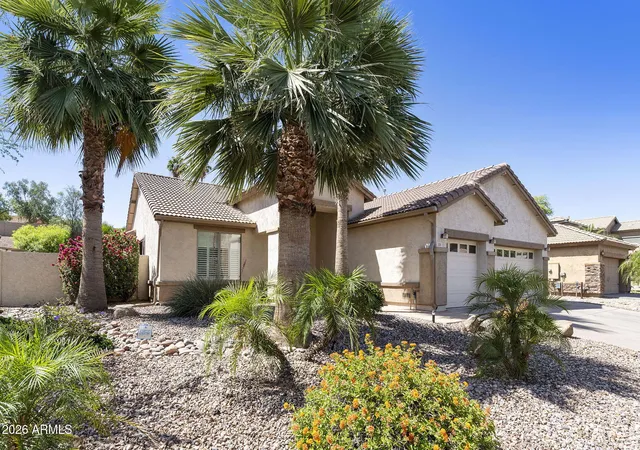 Photo 2 of Sale Pending at 319 E Hillside St, Mesa, AZ 85201 | MLS# 7058442 | Listing updated on 2026-09-15