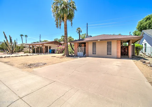 Photo 2 of Single family home for sale at 7130 N 23rd Avenue, Phoenix, AZ 85021 | MLS# 7057886 | Listing updated on 2026-09-03
