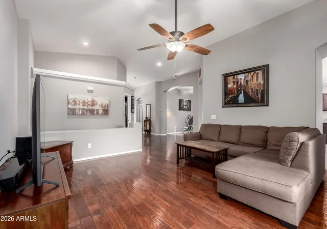 Photo 4 of Single family home for sale at 872 E Settlers Trl, Casa Grande, AZ 85122 | MLS# 7057444 | Listing updated on 2026-09-18