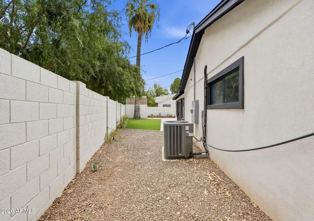 46th image of 524 W Harmont Dr, Phoenix, AZ 85021 | MLS# 7057952