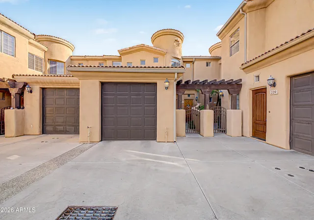 Photo 2 of Townhouse for sale at 16410 S 12th Street #230, Phoenix, AZ 85048 | MLS# 7057713 | Listing updated on 2026-09-19