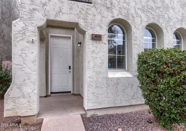 1st image of 6616 W Johnson St W, Phoenix, AZ 85043 | MLS# 7067709