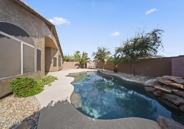 Photo 3 of Single family home for sale at 4315 E Redwood Ln, Phoenix, AZ 85048 | MLS# 7057468 | Listing updated on 2026-08-17
