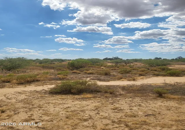 3rd image of 0 Haystack Ln, Congress, AZ 85332 | MLS# 7057476