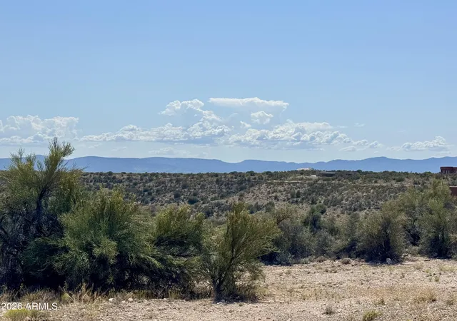 5th image of 6615 N Falcon View Dr #35, Rimrock, AZ 86335 | MLS# 7057492