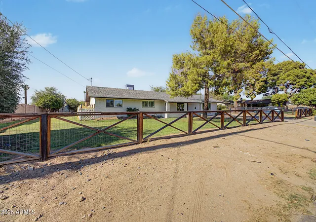 5th image of 3522 W Westcott Dr, Glendale, AZ 85308 | MLS# 7057940